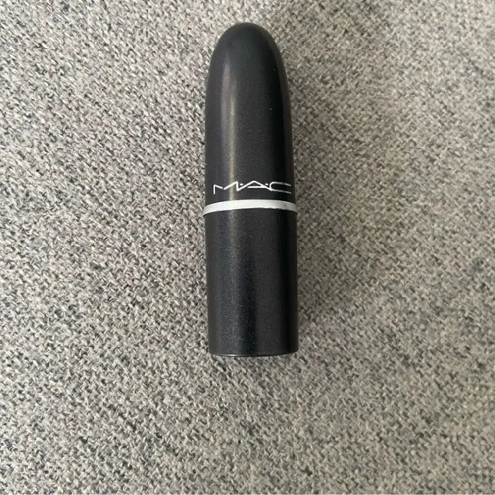 MAC Cosmetics mac cximal